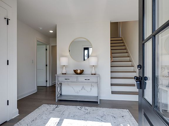 4th image of 1510 E Piney Rd