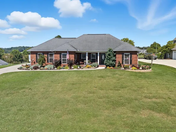 4249 Oak Trace Dr, Morristown, TN 37813