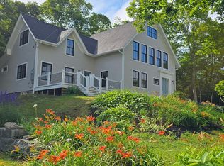 46 Atlantic Avenue, Vinalhaven, ME 04863