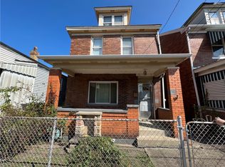 318 Gardner St, Mc Kees Rocks, PA 15136