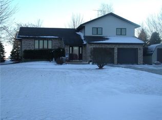 12759 S 92nd Ave, Sully, IA 50251