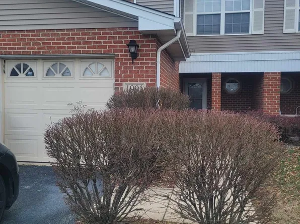 1991 Stonegate Dr, Calumet City, IL 60409