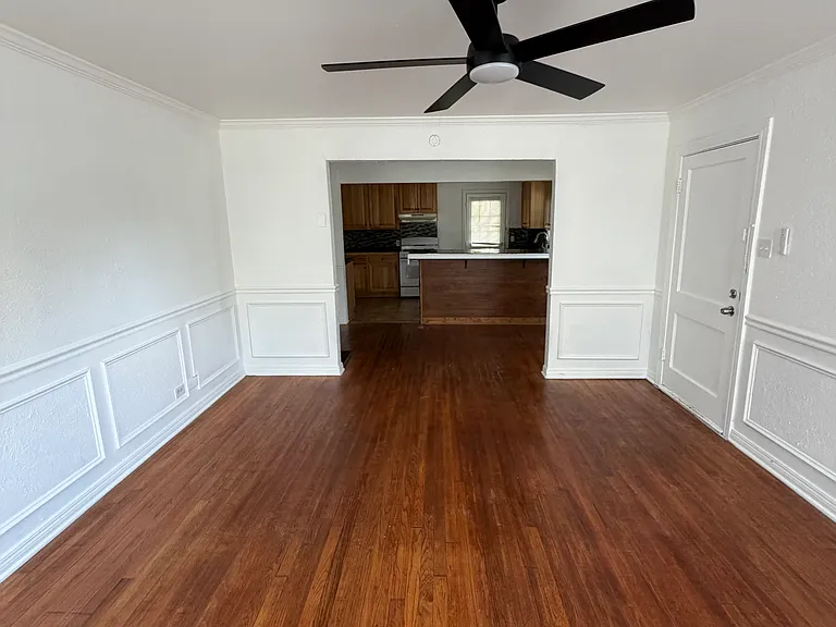 1414 Cedar Crest Dr — Photo 4