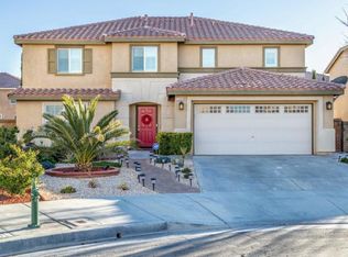 2060 W Avenue K6, Lancaster, CA 93536