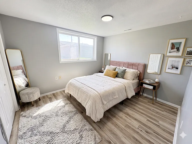 1133 Dixon Dr — Photo 4