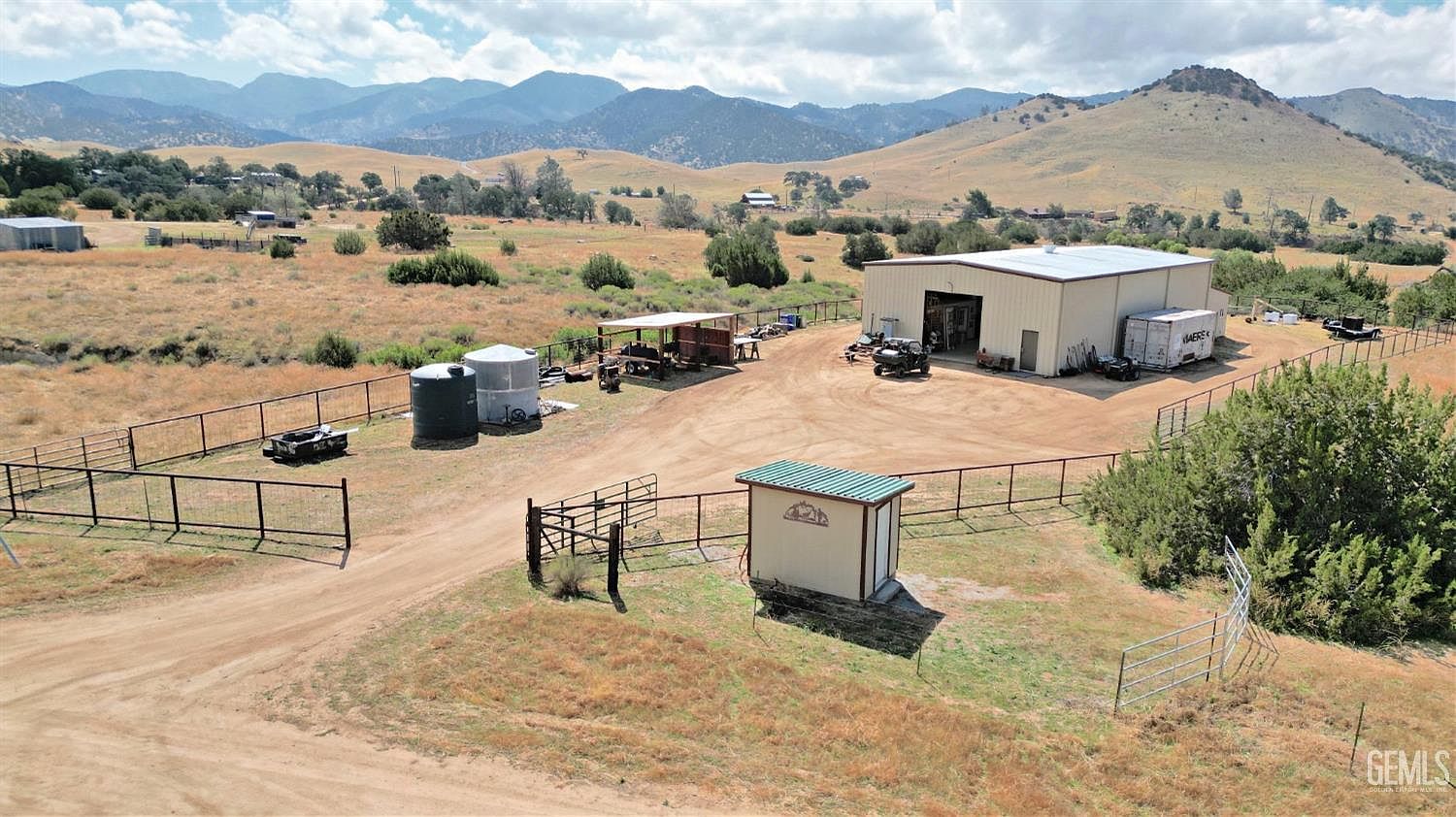 13800 Bernie Cir, Caliente, CA 93518 MLS 202309407 Zillow