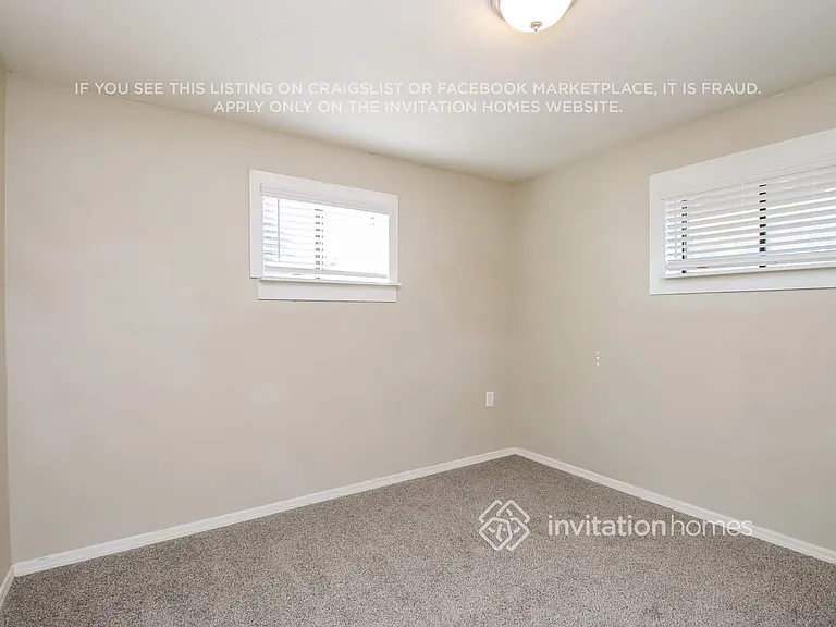548 N 98th St — Photo 13