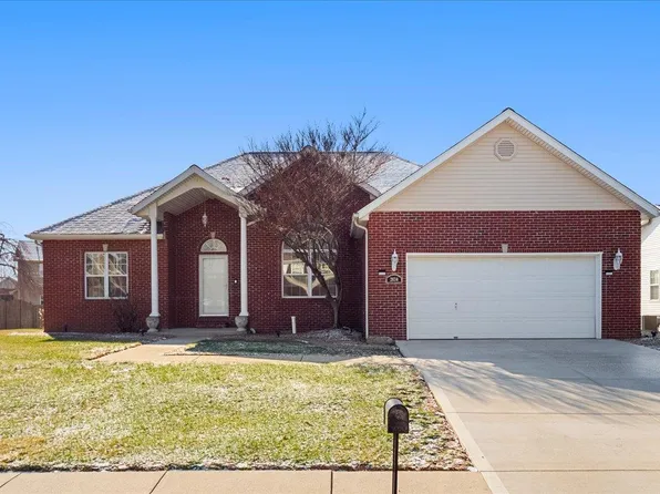 2634 Meridian Lake Dr, Shiloh, IL 62221