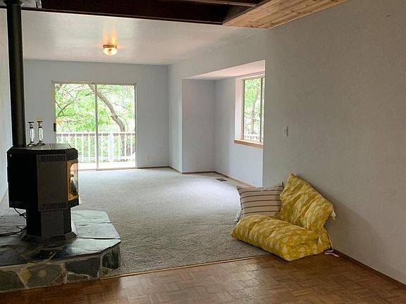 5th image of 21286 American River Dr #3