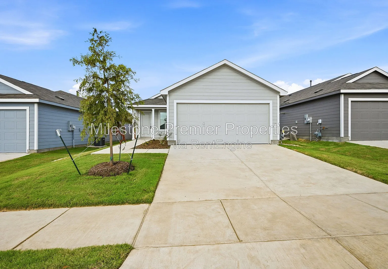 3 bed, 2.0 bath, 1266 sqft, $1,600 — Photo 1