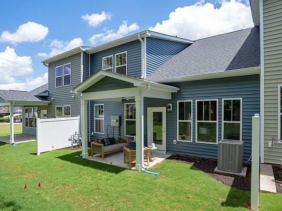 Model Home Summit Floorplan