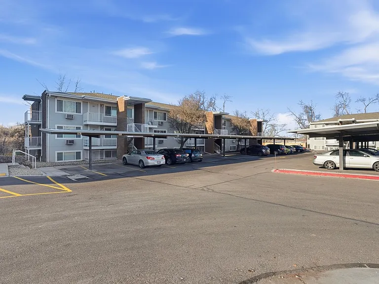Greenhill at Riverdale — Photo 14