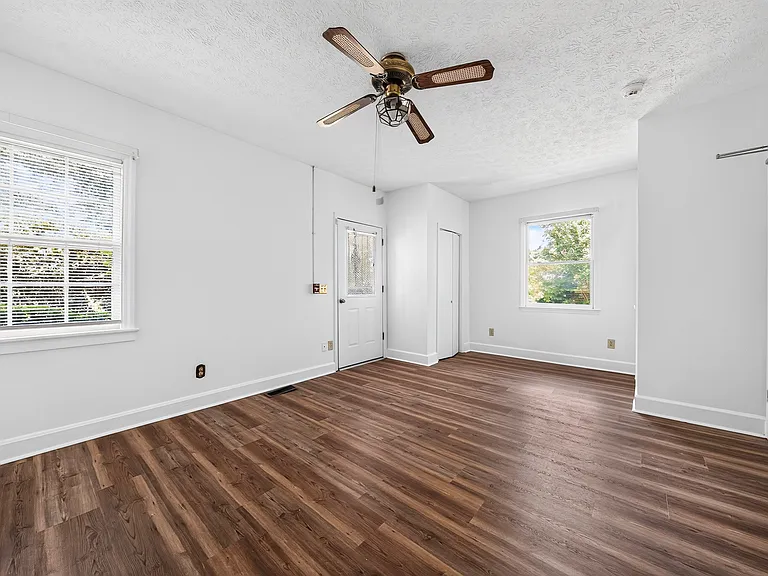 606 Harper Rd — Photo 19