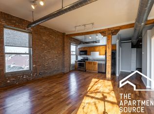 1822 S Bishop St, Chicago, IL 60608