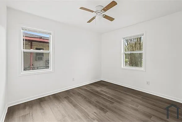 2129 13th St N — Photo 13