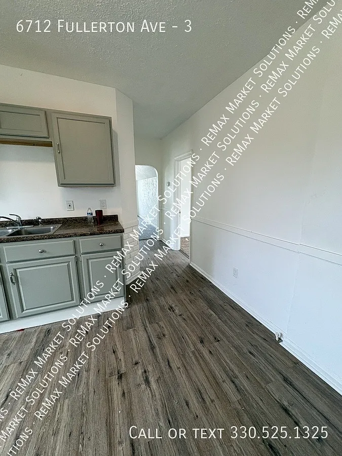 2br/1ba-Sec 8 Welcome! — Photo 4