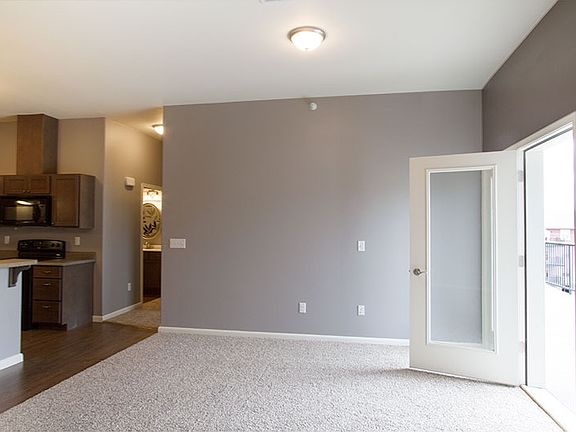 4th image of 116 Atlantic Ave APT 22