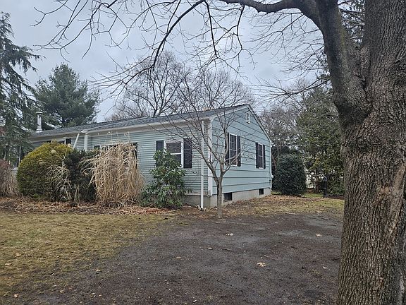 2nd image of 24 Silverwood Dr