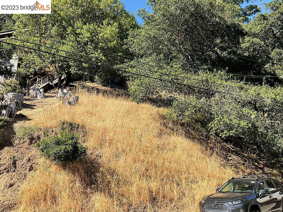 1st image of 1970 Arrowhead Dr