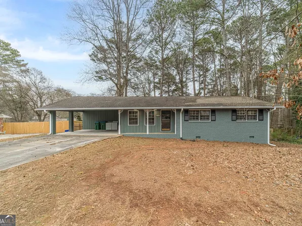 1678 Pounds Rd, Stone Mountain, GA 30087