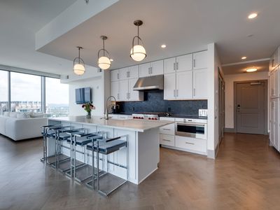 1616 W End Ave #2607, Nashville, TN, 37203