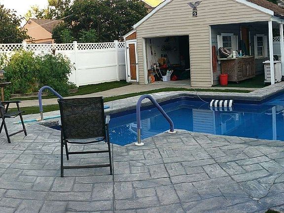 2nd image of 151-22 21st Ave