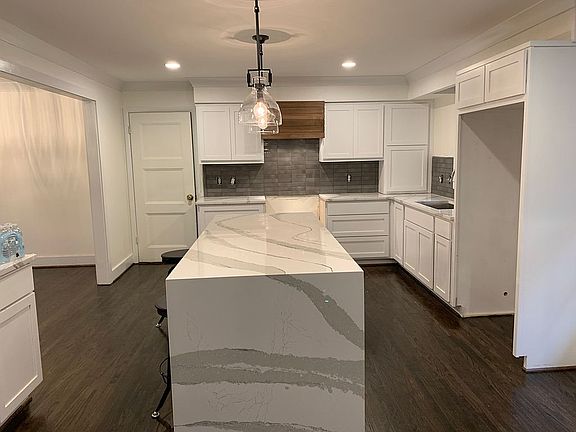 5th image of 6600 Harcourt Cir