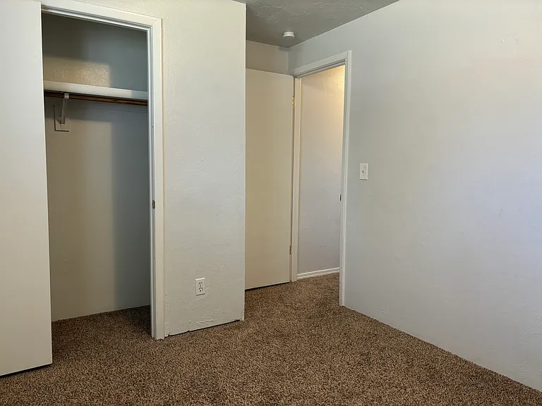 1821 Cherry St — Photo 11