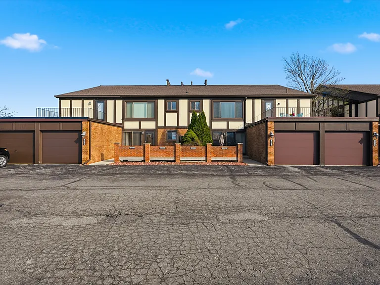408 Country Club Dr — Photo 19