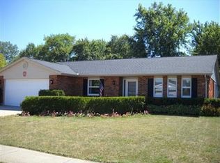 441 Apple Dr, Eaton, OH 45320
