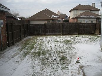 4th image of 2305 Ithaca Dr