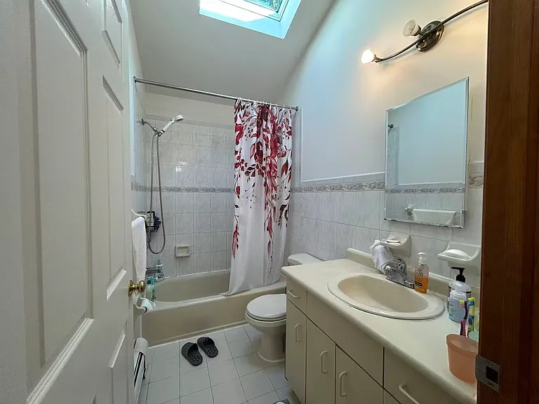 1611 Gerome Ave #A — Photo 15