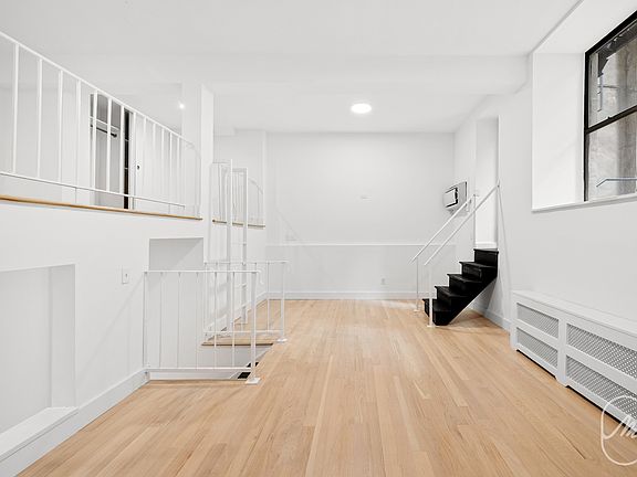 2nd image of 27 W 16th St APT Llj