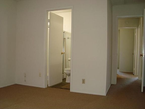 2nd image of 2595 Sierra Grande Way