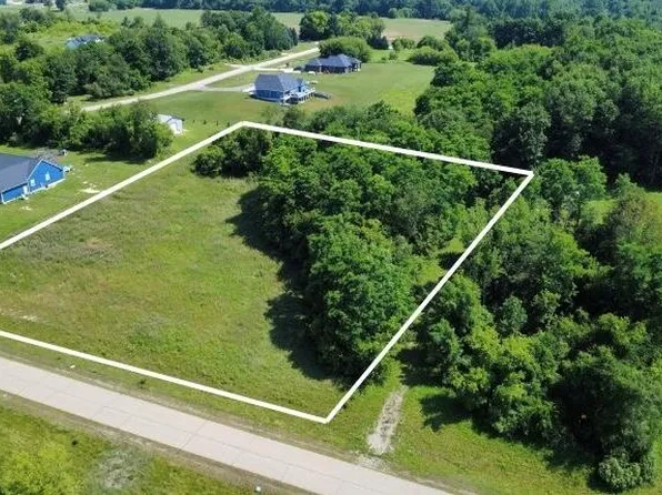 11 Lauren Ln, Dryden, MI 48428