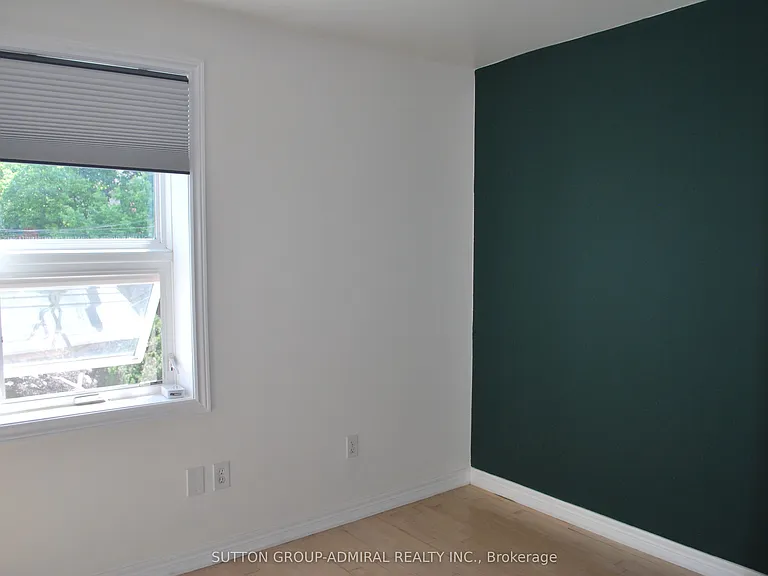101 Laughton Ave — Photo 25