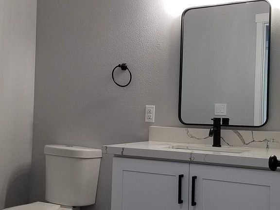 4th image of 1214 N 137th St APT 11