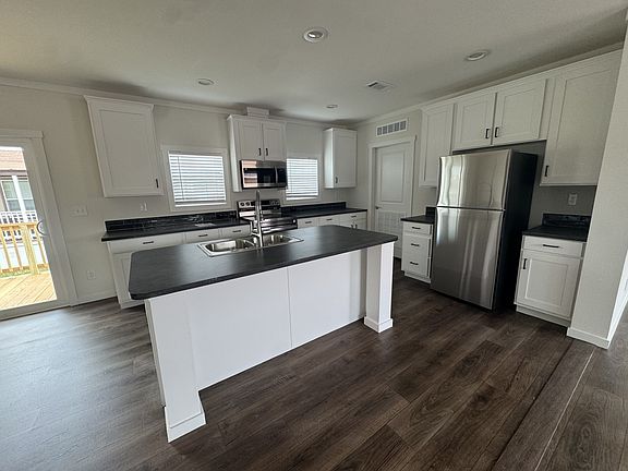 3rd image of 13021 Dessau Rd Lot 274