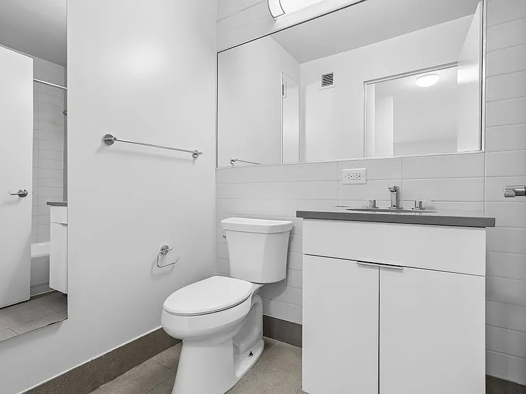 Columbus Pl #S49B — Photo 13