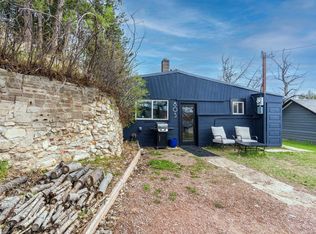 805 Montgomery St, Custer, SD 57730