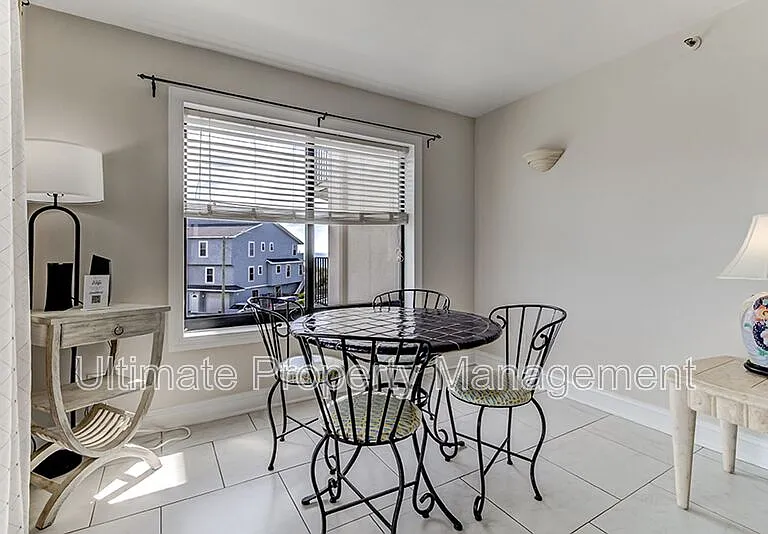 1 S Lumina Ave #204 — Photo 5