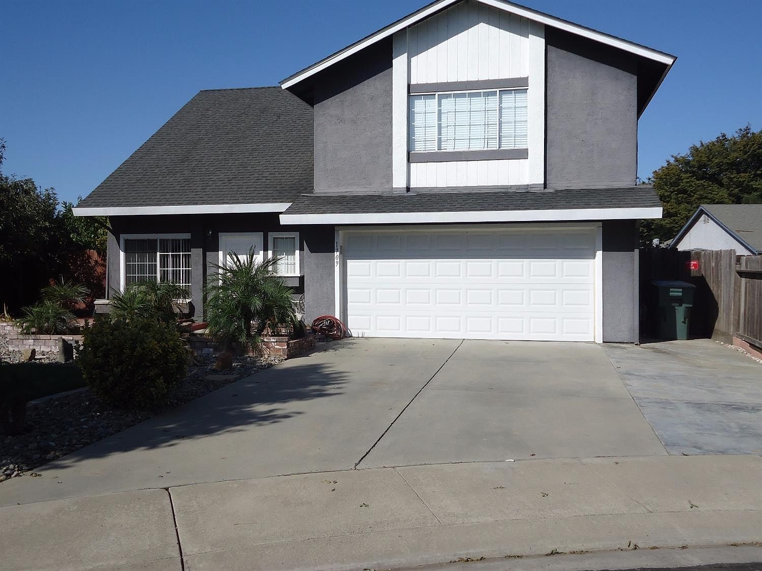 1709 Dezzani Ct Modesto Ca 95358 Zillow