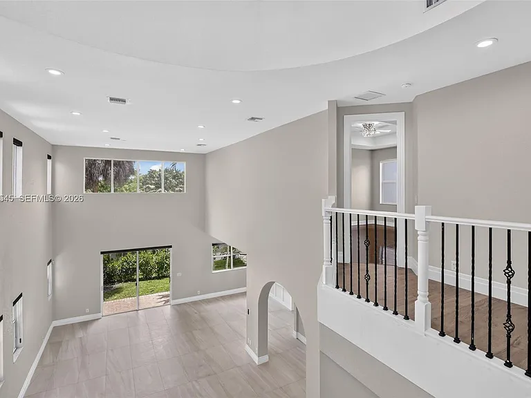 12410 SW 1st St — Photo 43