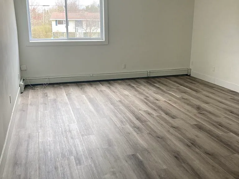 190 Oakdene Ave #110 — Photo 2