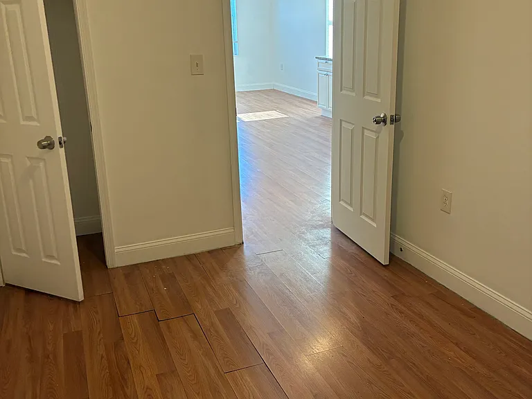 433 Atlantic St SE #2 — Photo 2