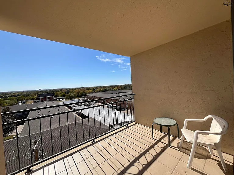 2100 Santa Fe St — Photo 14