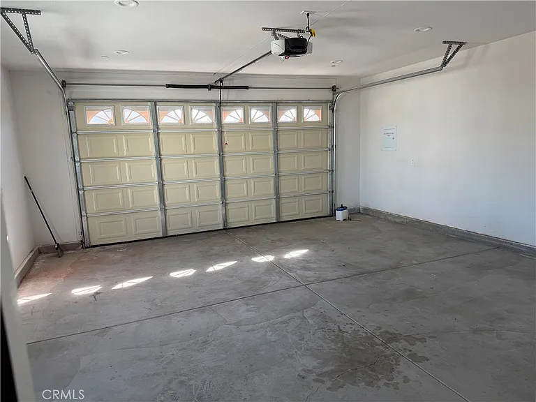 12690 7th St — Photo 7