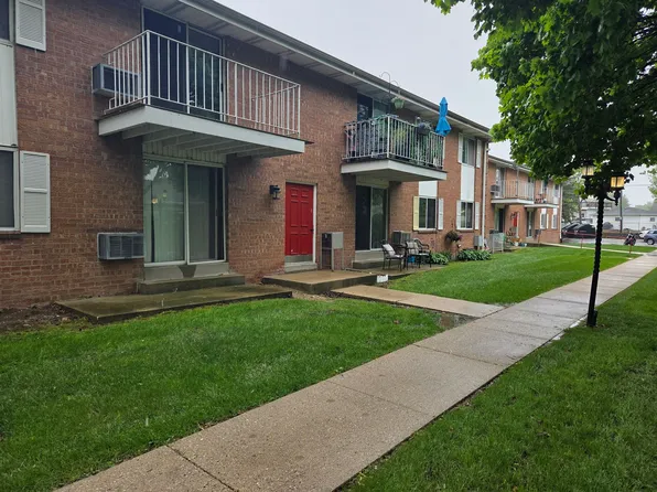 6500-6520 Howard Ave, 6500-6520 W Howard Ave #05ca2f024, Milwaukee, WI 53220