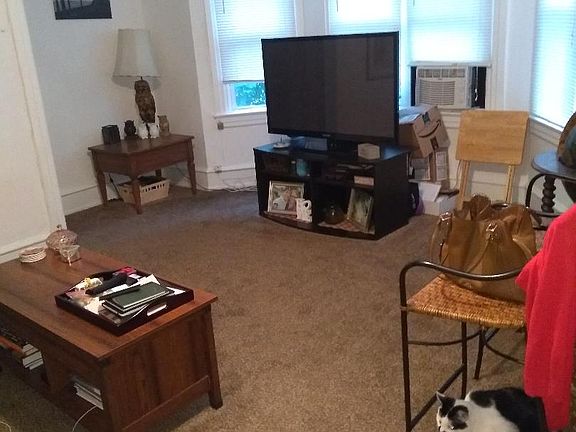 3rd image of 630 Yale Ave APT 4