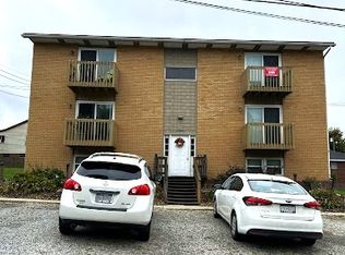 105 Wildwood Dr APT 4, Follansbee, WV 26037